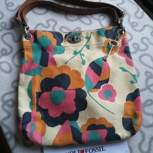 Fossil Hunter floral satchel